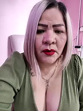 Dalessa Bigtits online show from April 17, 2026, 9:07 pm