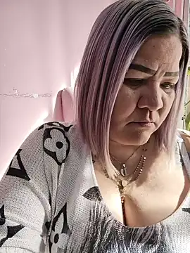 Dalessa Bigtits online show from June 2, 2026, 9:06 pm