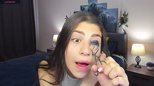 MaryMayson online show from April 26, 2026, 12:47 pm