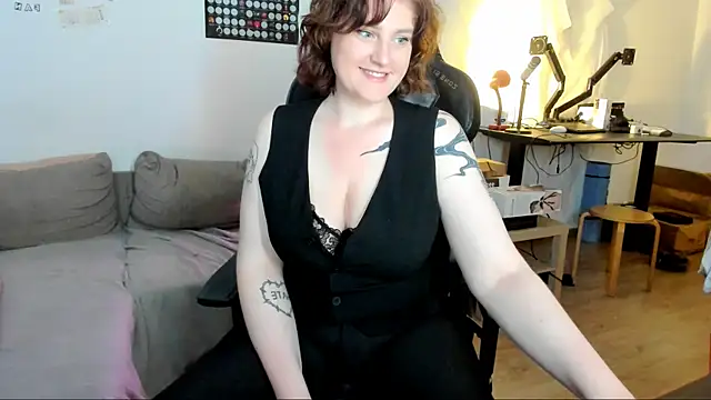 KiraKoval online show from June 12, 2026, 12:15 pm