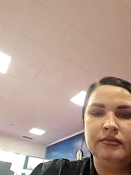 GeorgiaLerox online show from January 15, 2026, 1:37 pm