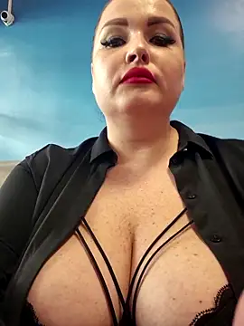 GeorgiaLerox online show from March 17, 2026, 1:36 pm