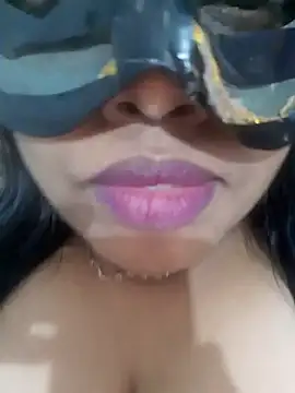 Snapshot of chubby_wife chatting on January 2, 2025, 4:56 pm chubby wife online show from January 2, 2025, 4:56 pm