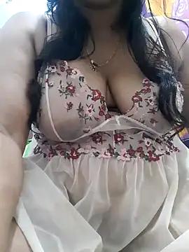 Snapshot of chubby_wife chatting on January 4, 2025, 4:11 pm chubby wife online show from January 4, 2025, 4:11 pm