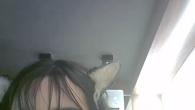 Skinny-Kitten online show from February 26, 2026, 9:41 am