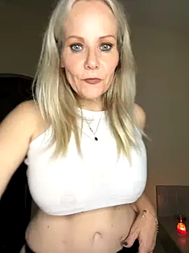 Sexual Lovable Doll online show from November 15, 2025, 9:43 pm