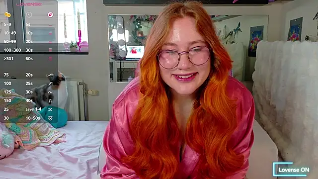 FluffyRainbowKity online show from May 15, 2026, 8:32 am
