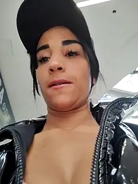  nathaly sweet online show from September 15, 2025, 5:13 pm