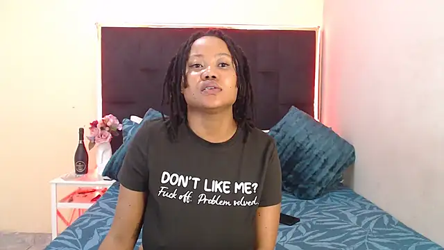 CancerGodessX online show from February 12, 2025, 3:07 am