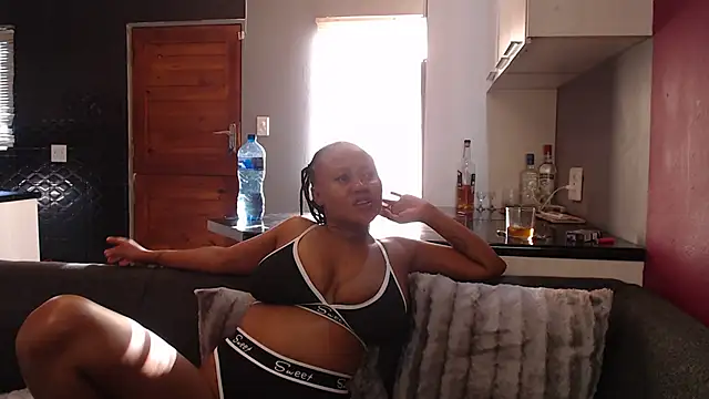 CancerGodessX online show from March 6, 2025, 2:51 pm