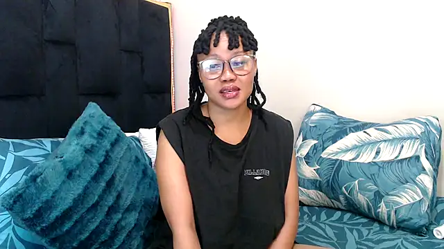 CancerGodessX online show from October 21, 2025, 12:44 am