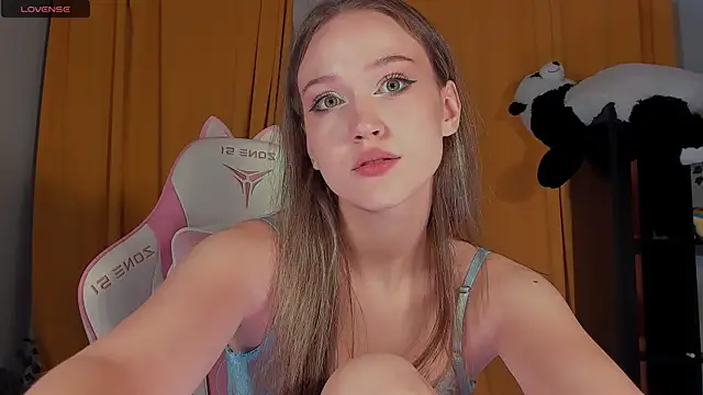 Snapshot of Amelia_Lein chatting on January 16, 2025, 7:17 am Amelia Lein online show from January 16, 2025, 7:17 am