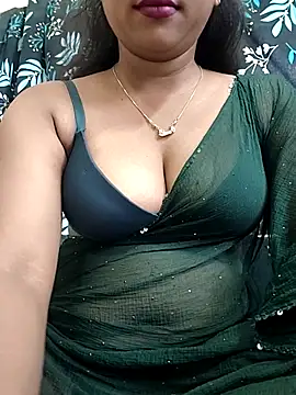 ANGE-MOU online show from April 19, 2026, 3:17 am