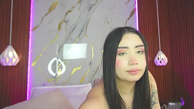 Snapshot of haylie_ chatting on December 18, 2024, 7:47 am haylie online show from December 18, 2024, 7:47 am