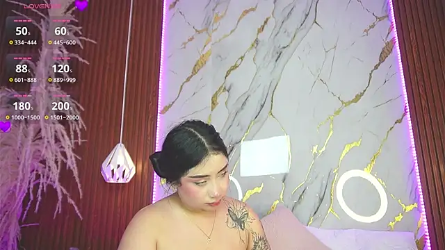 Snapshot of haylie_ chatting on January 19, 2025, 2:25 am haylie online show from January 19, 2025, 2:25 am