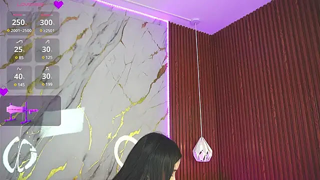 Snapshot of haylie_ chatting on January 21, 2025, 6:22 am haylie online show from January 21, 2025, 6:22 am