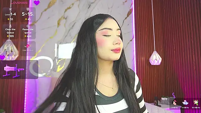 Snapshot of haylie_ chatting on February 1, 2025, 1:23 am haylie online show from February 1, 2025, 1:23 am