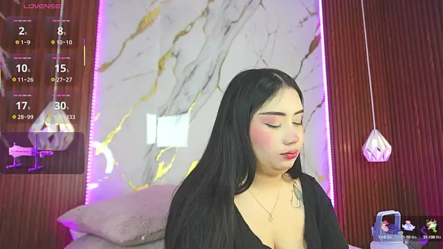 Snapshot of haylie_ chatting on February 12, 2025, 4:12 am haylie online show from February 12, 2025, 4:12 am