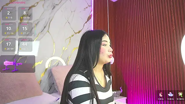 Snapshot of haylie_ chatting on March 3, 2025, 3:19 am haylie online show from March 3, 2025, 3:19 am