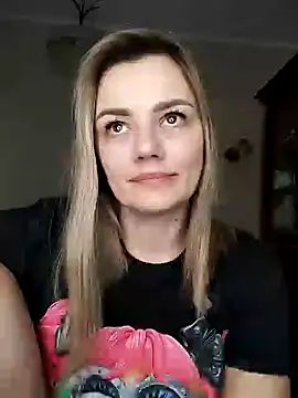 KrissSexi online show from March 4, 2025, 5:13 pm