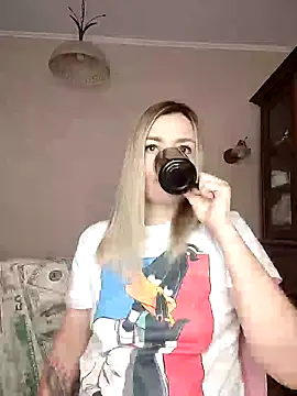 KrissSexi online show from March 5, 2025, 6:01 am