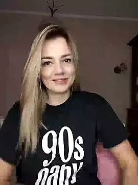 KrissSexi online show from March 6, 2025, 5:24 am