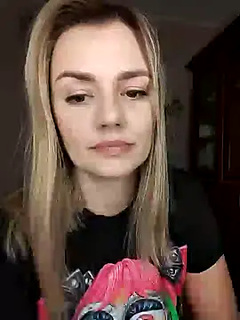 KrissSexi online show from March 6, 2025, 4:28 pm