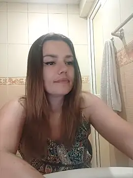 KrissSexi online show from July 16, 2026, 9:32 pm