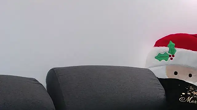 elsiemacks online show from December 8, 2024, 11:19 pm