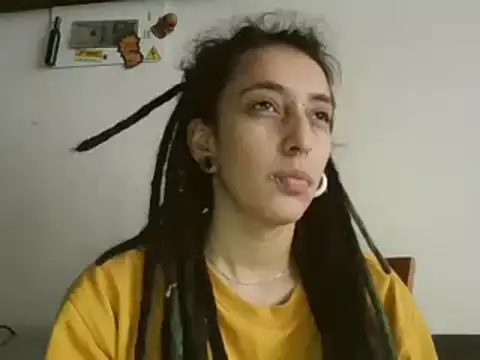 ORIANNA BODMOD online show from November 6, 2025, 8:43 pm