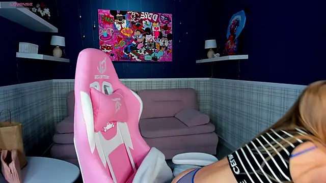 Barbie Lis online show from January 20, 2025, 11:43 pm