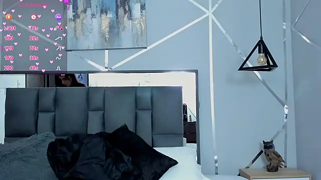 ZiaCalifa online show from January 27, 2025, 11:00 am