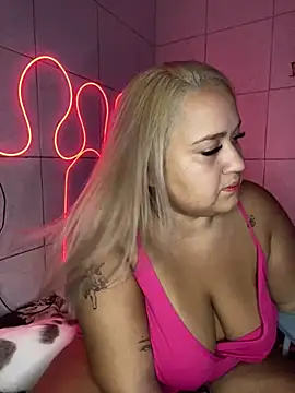 MinaBoss online show from February 20, 2025, 1:57 am