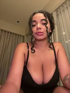 Snapshot of Mariecurl chatting on January 10, 2025, 3:50 am Mariecurl online show from January 10, 2025, 3:50 am