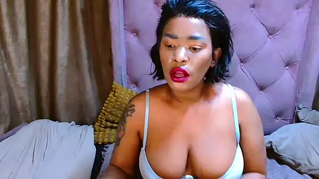 Snapshot of AFRICANGODDESSXXX chatting on July 15, 2026, 9:53 pm AFRICANGODDESSXXX online show from July 15, 2026, 9:53 pm
