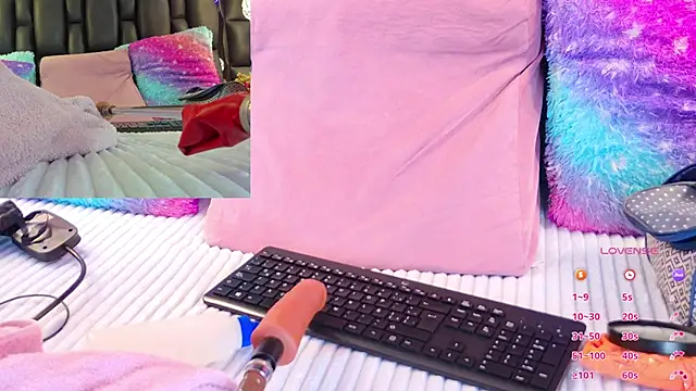 NathaxaLeans online show from March 17, 2025, 11:42 am