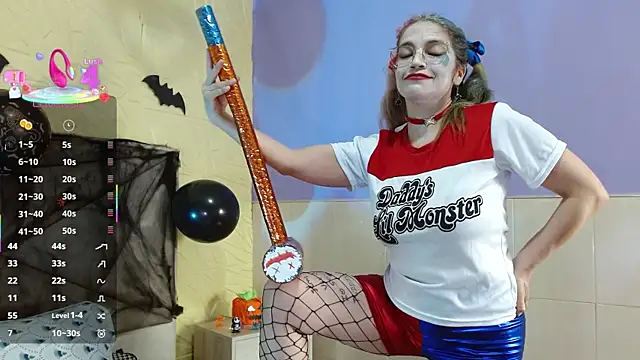 Esmeralda oikos online show from October 31, 2025, 4:02 am