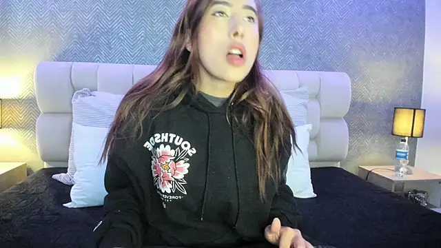 lena banks online show from February 17, 2025, 8:58 pm