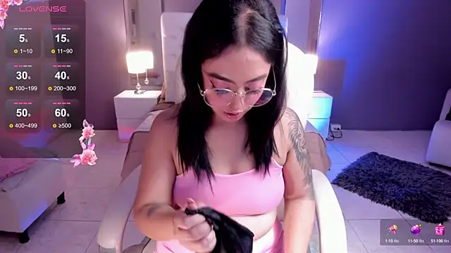 kim thompson 1 online show from January 7, 2025, 11:58 am