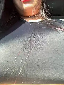 LunaBaker-1 online show from November 21, 2025, 8:29 pm