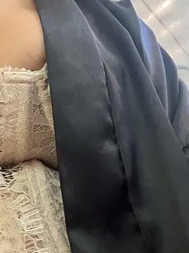 LunaBaker-1 online show from December 1, 2025, 8:03 pm