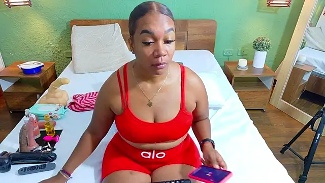 dannaahbrown online show from February 12, 2025, 7:35 pm