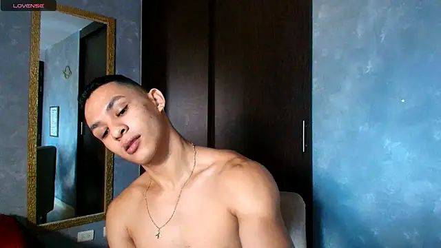 liuscast22 online show from October 15, 2025, 3:01 pm