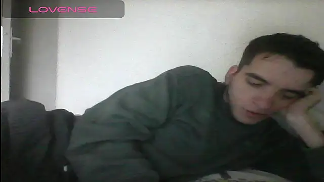 Tombgy07 online show from February 8, 2025, 2:38 pm