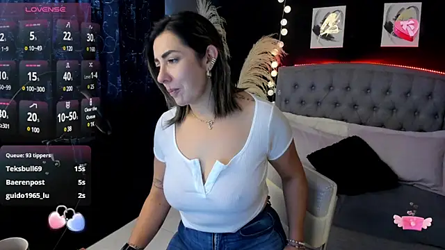 Snapshot of Isabella_lt chatting on March 6, 2025, 2:18 pm Isabella lt online show from March 6, 2025, 2:18 pm