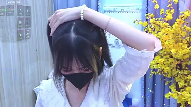 Your-Sunshine online show from February 2, 2025, 4:43 pm