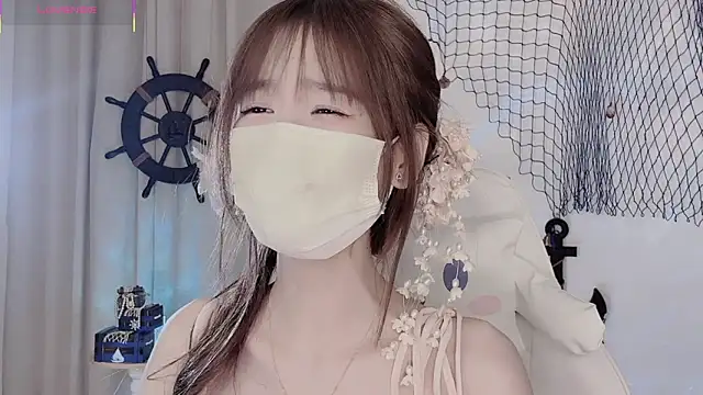 Snapshot of Your-Sunshine chatting on May 1, 2026, 3:49 pm Your-Sunshine online show from May 1, 2026, 3:49 pm