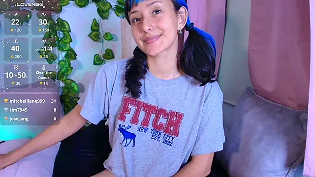 tati cardenas online show from February 20, 2026, 6:26 am