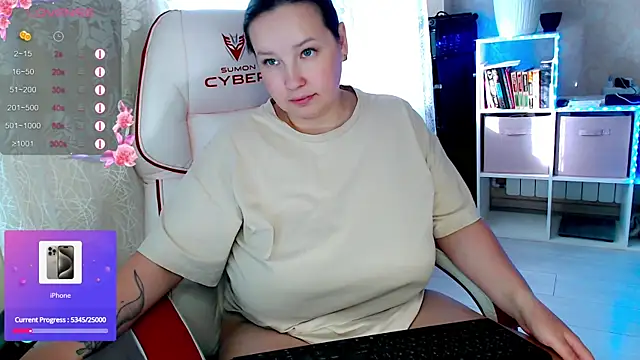 Snapshot of RaideneiX chatting on September 25, 2025, 4:05 am RaideneiX online show from September 25, 2025, 4:05 am