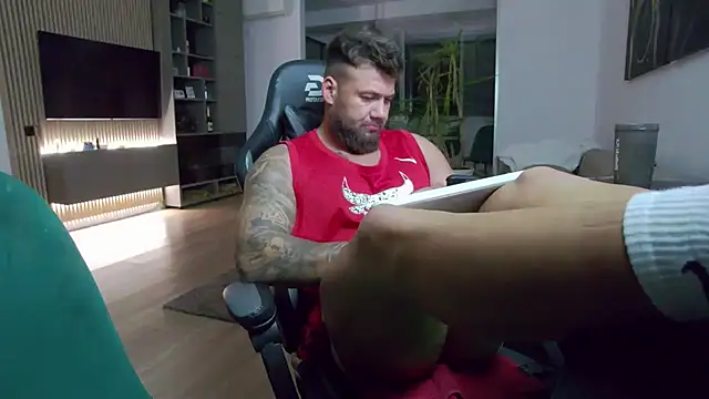 Snapshot of UbbeViking chatting on September 13, 2025, 7:24 pm UbbeViking online show from September 13, 2025, 7:24 pm